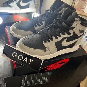 Air Jordan 1 Retro High Shadow